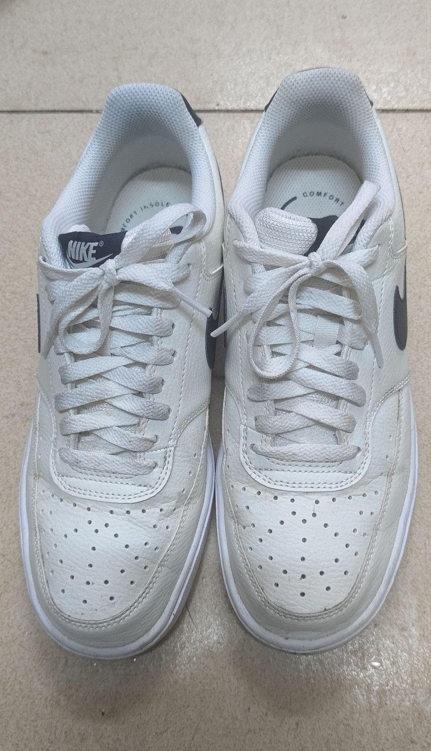 年度最in男款板鞋:Nike Court Vision白,防滑耐磨,低帮设计超吸睛